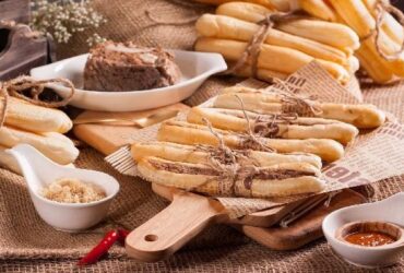 Cách Làm Bánh Mì Que Pháp Đơn Giản Cho Cả Gia Đình Thưởng Thức