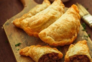 Học Cô Diệu Thảo Cách Làm Bánh Quai Vạc Chiên Giòn Thơm Nức Mũi