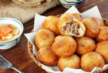 Cách Làm Bánh Rán Mặn Giòn Rụm, Đậm Đà Hương Vị Truyền Thống