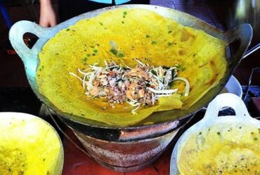 Bí Quyết Làm Bánh Xèo 3 Miền Thơm Ngon – Giòn Tan – Viền Mỏng