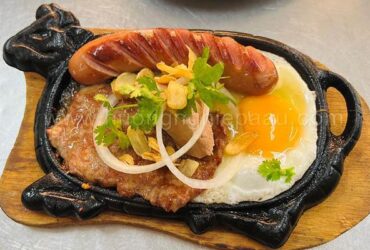 Cách Làm Bò Bít Tết Độc Đáo – Cách Ướp Thịt, Làm Nước Sốt Tuyệt Vời