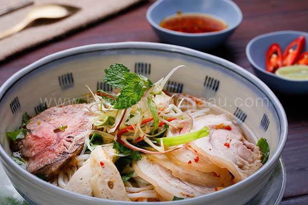 Cách Nấu Bún Bò Huế Ngon – Làm Đơn Giản, Chuẩn Nguyên Liệu & Vị