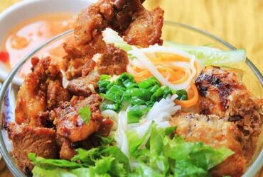 Cách làm bún thịt nướng thơm ngon, đơn giản tại nhà