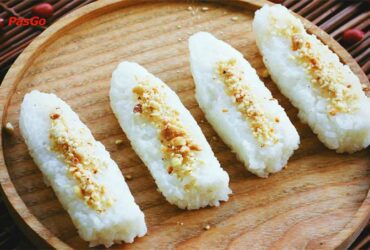 Mách bạn 3 cách làm cơm nắm đơn giản cho dân văn phòng