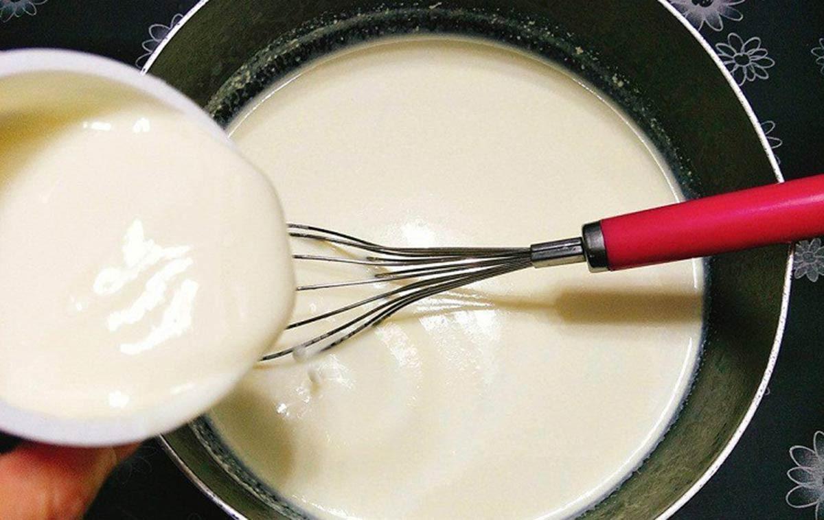 Cách làm kem sữa dừa thơm béo, đơn giản tại nhà