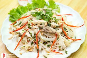 Cách làm nộm gà xé phay hành tây lạ miệng ngon ngất ngây