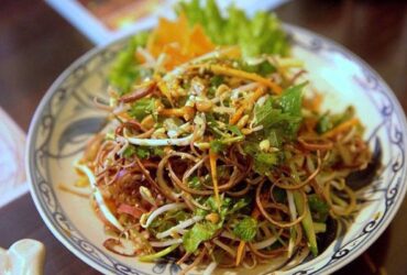 Cách làm nộm hoa chuối cho bữa cơm nhà ngon – tròn vị