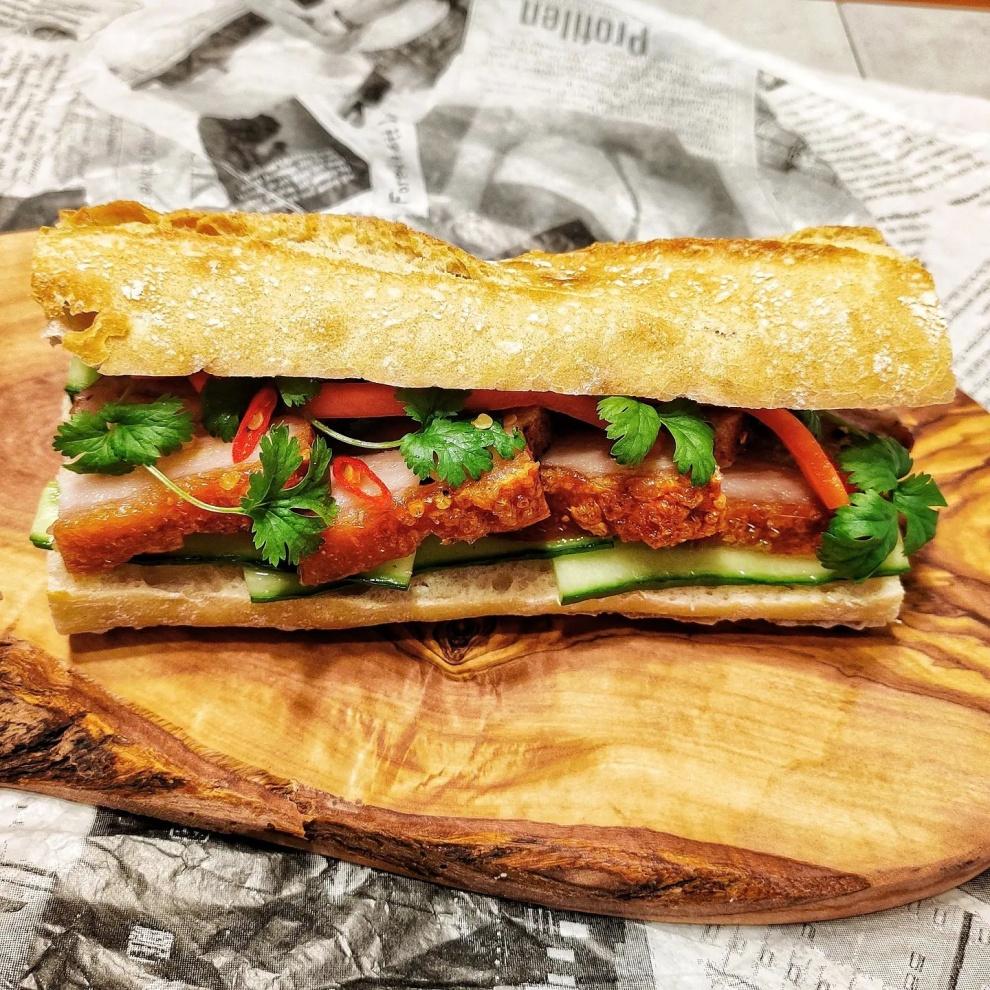 cach lam nuoc sot banh mi heo quay 5