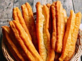Cách Làm Bánh Quẩy Nóng Thơm Ngon Cho Bữa Sáng Thêm Hấp Dẫn