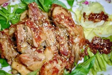 Cách làm vịt cháy tỏi ăn một lần hương vị lưu luyến mãi